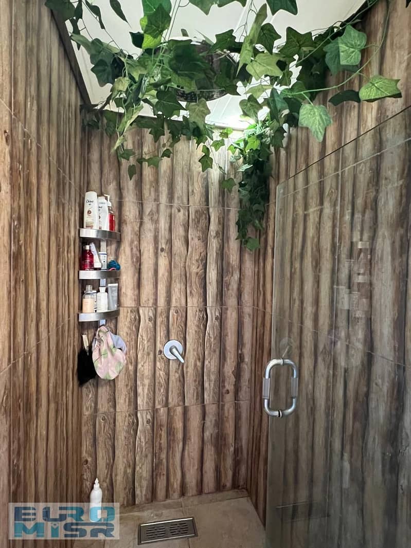 12 WhatsApp Image 2025-10-14 at 3.51. 09 PM. jpeg