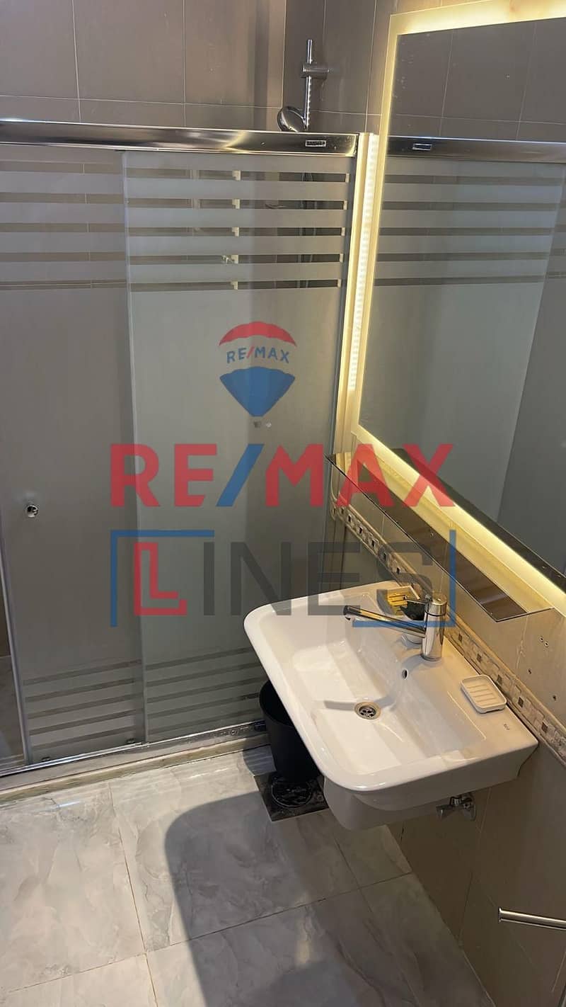 6 WhatsApp Image 2025-11-15 at 16.43. 06. jpeg