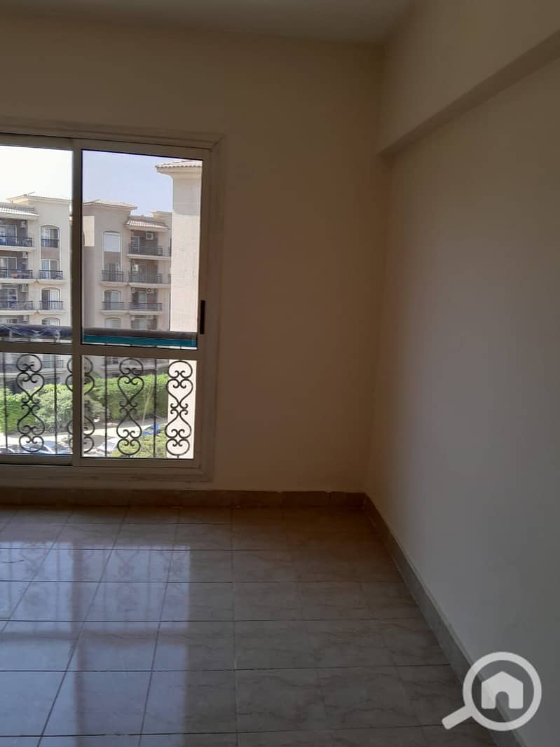 4 b7ee7990-6cfa-4983-99ee-1b9ce53a7746. jpg