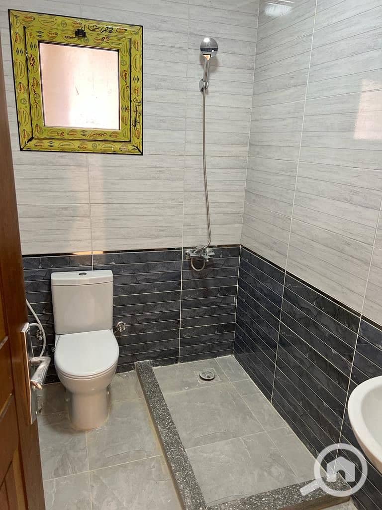 9 18294e0e-1ffa-4710-99a5-efc14222758a. jpeg