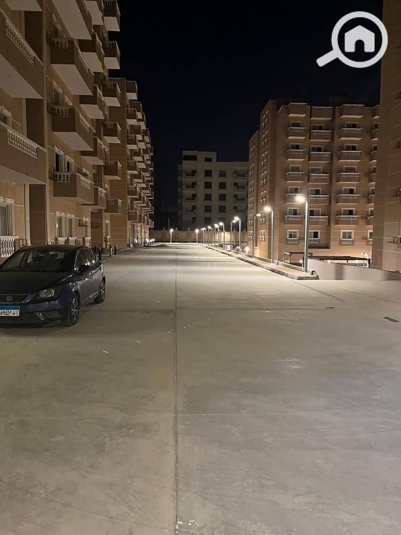 9 0165fe4d-24b1-4cf5-b4af-9093b5e2b906. jpg