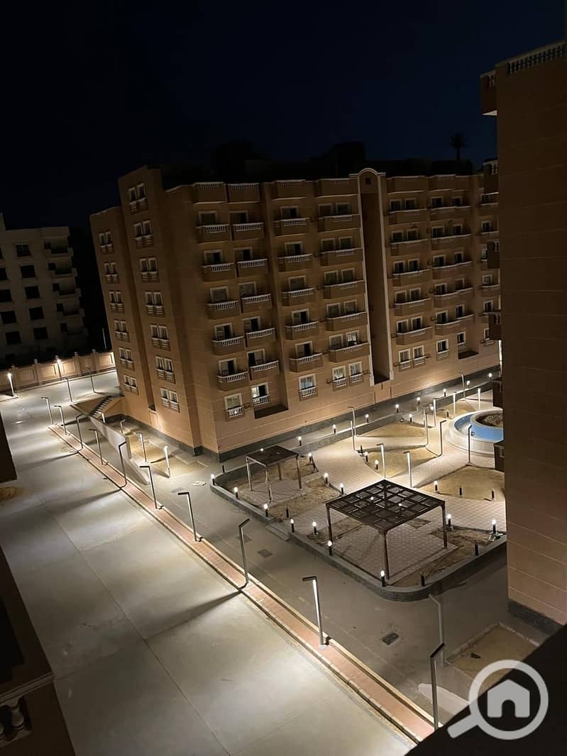 11 fff90363-4991-422a-8879-42d8a9535cc4. jpg