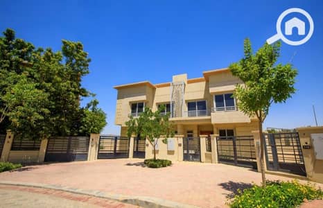 تاون هاوس 5 غرف نوم للبيع في 6 أكتوبر، الجيزة - WhatsApp Image 2024-06-09 at 2.39. 34 PM (2). jpeg