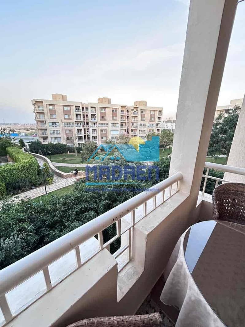 9 ffa201a5-1bc3-46aa-be26-45460c7b7e9c. jpg