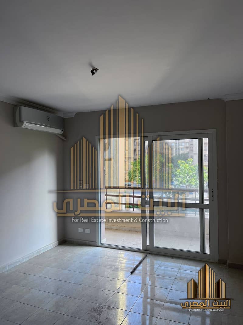 2 U729878 (10). jpeg