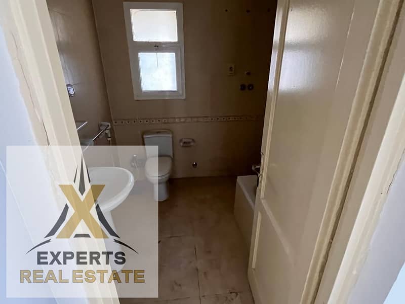 5 WhatsApp Image 2025-11-16 at 2.50. 55 PM (1). jpeg