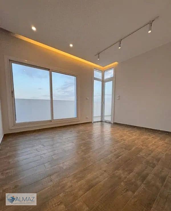 3 WhatsApp Image 2025-11-16 at 3.14. 33 PM. jpeg