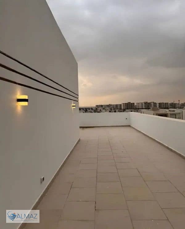 5 WhatsApp Image 2025-11-16 at 3.14. 33 PM (1). jpeg