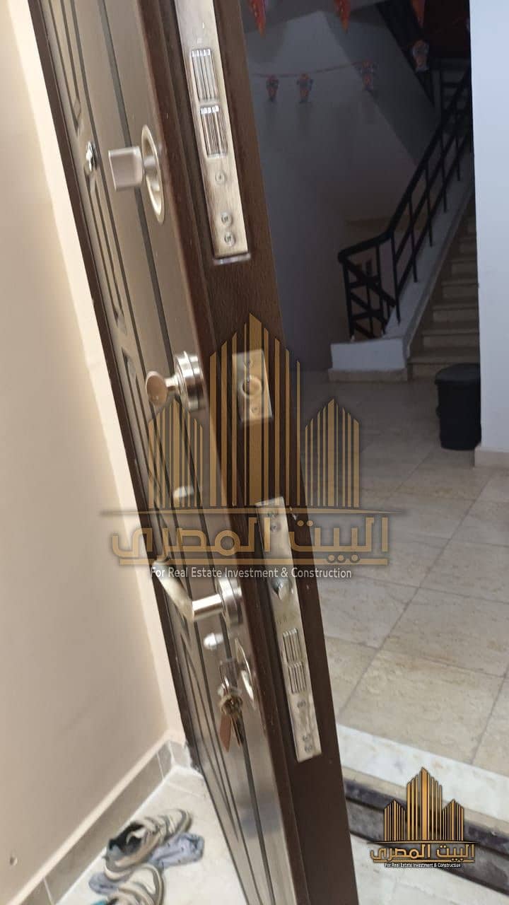 11 U945275 (6). jpeg