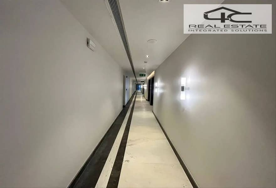 8 5845231-fc824o. png