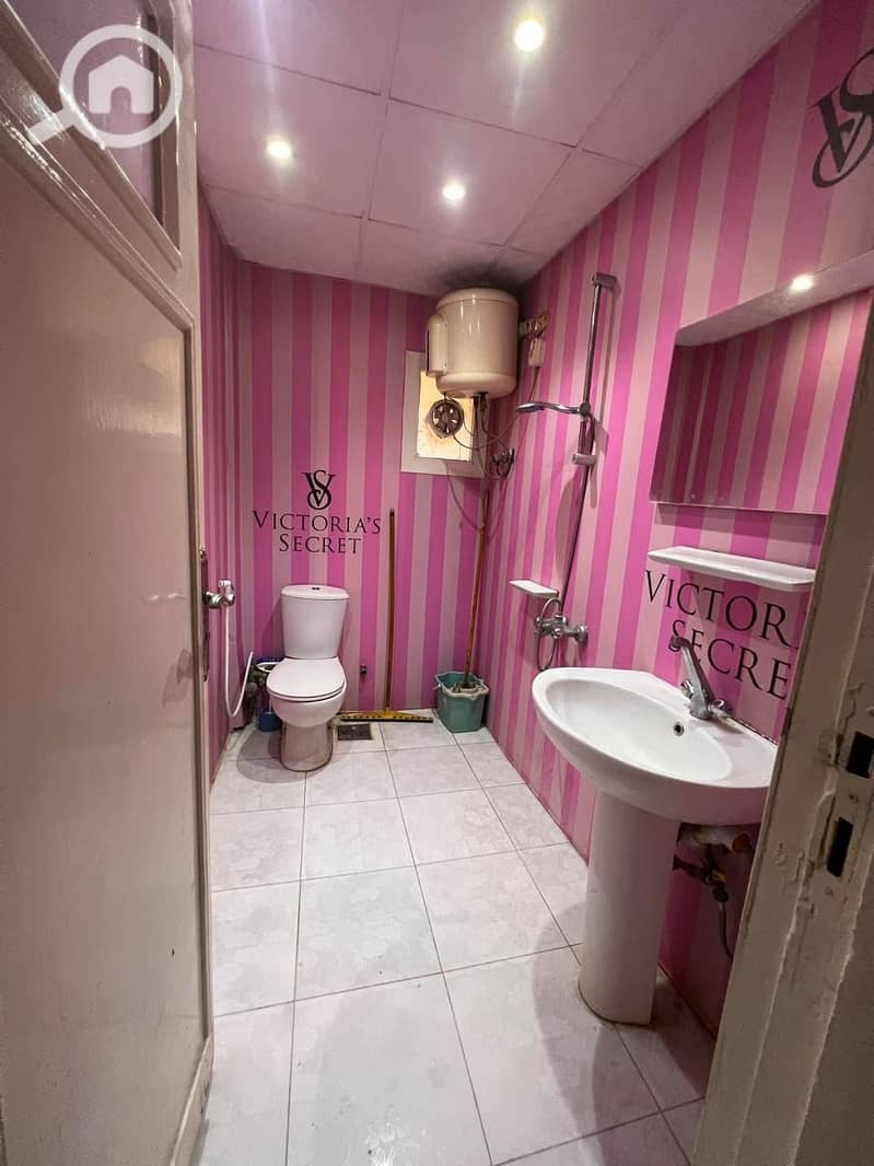 3 WhatsApp Image 2025-11-16 at 00.48. 10 (1). jpeg