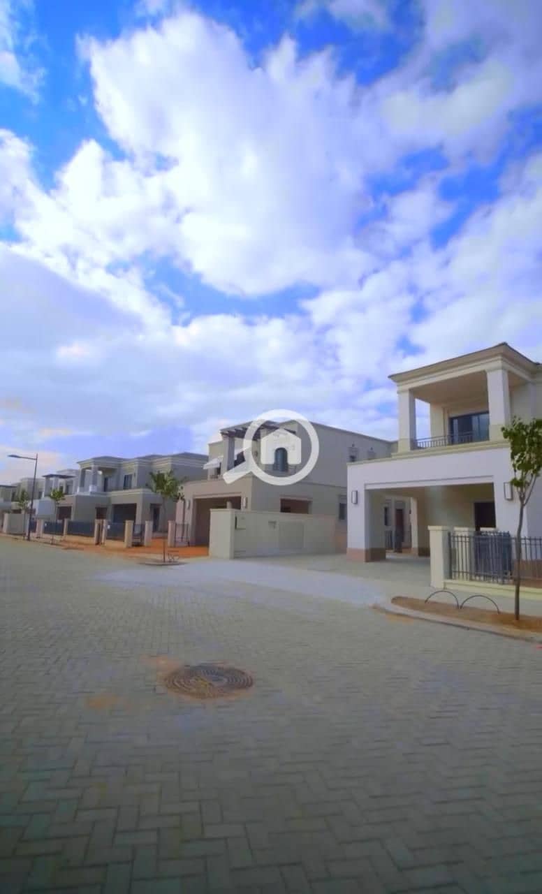 3 bb40a7b6-3e84-4a4e-bf53-52845f01c03c. jpg