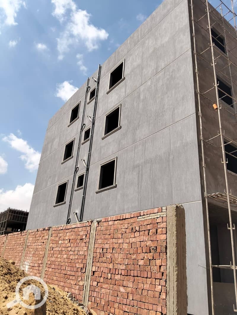 12 db36f62c-b03f-4b54-95ae-d6b0ad5c66a5. jpg