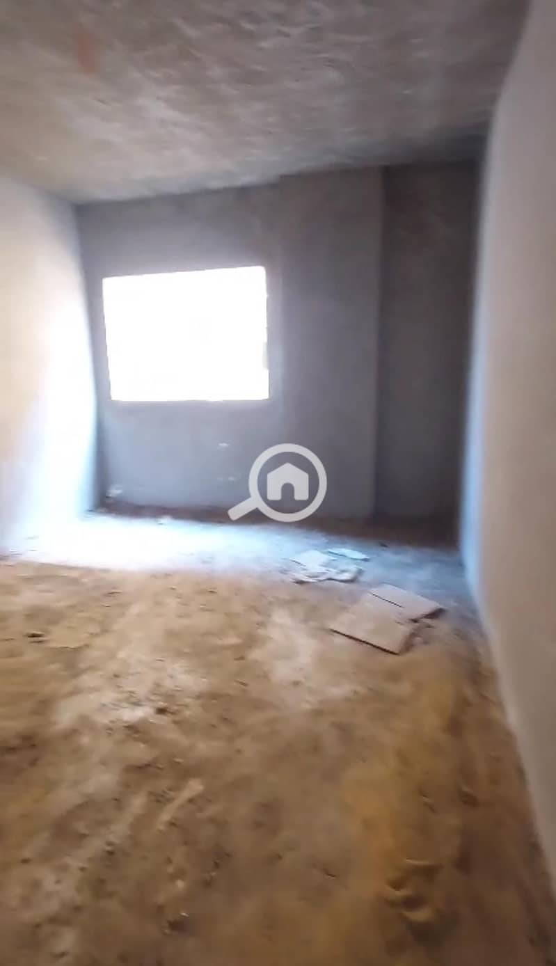 13 b7a96fd8-0228-49b1-a59c-e06789845a59. jpeg