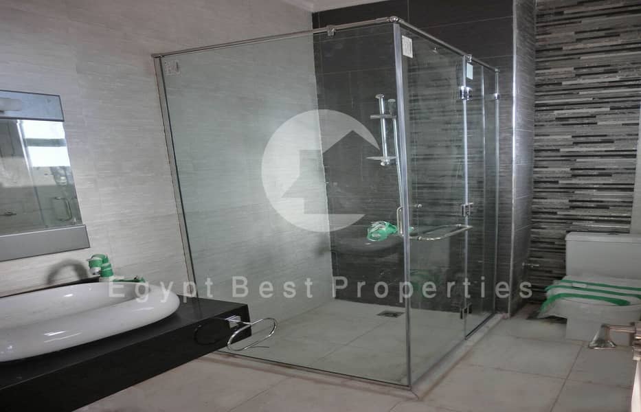 8 2211a6fd-f376-4146-baa3-256a086e96ae. jpeg