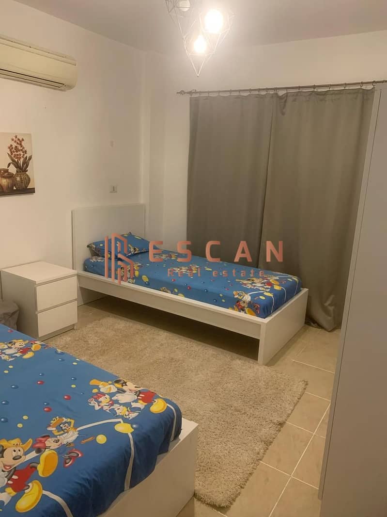 12 U995029 (13). jpg