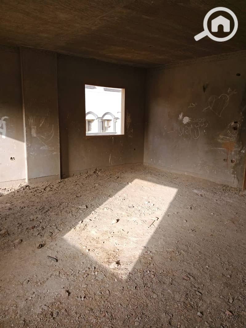 3 4b87345d-abc1-464b-a1f4-bf045ca099a3. jpeg