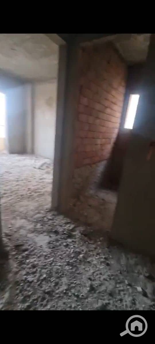 5 f66be900-ece3-400a-8476-a5cdf6987e74. jpeg