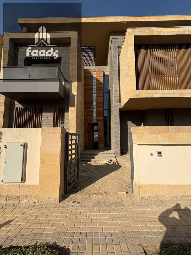 2 a65844ff-0a49-46f3-8b23-e0cb510ca00f. jpg