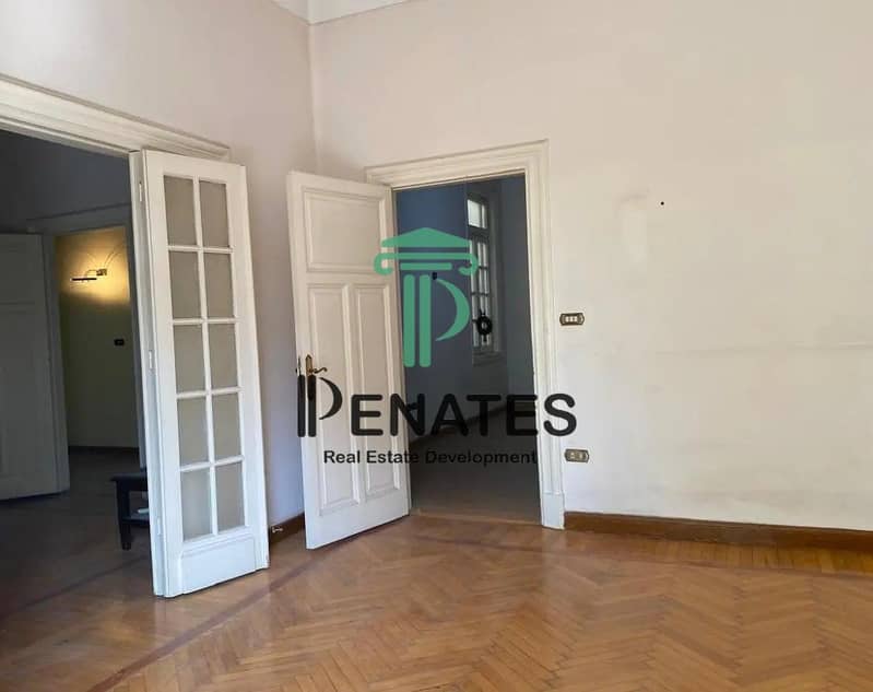 11 8229696-fdca9o (1). jpg