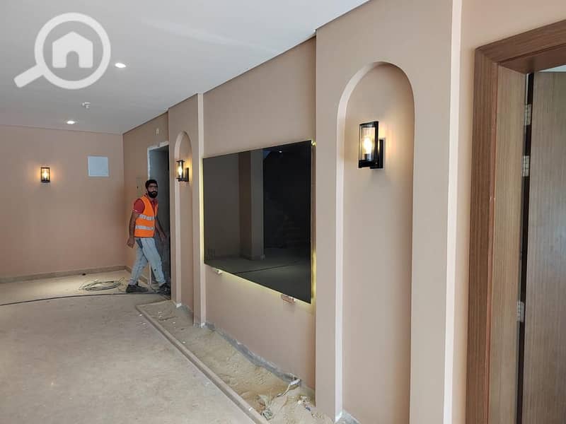 2 18b7bb52-3e2c-4511-b2dc-dd60386abae4. jpg