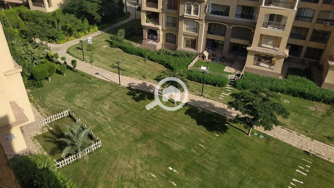 4 8b925ecf-88fb-4ecb-9926-7176ec069f87. jpg