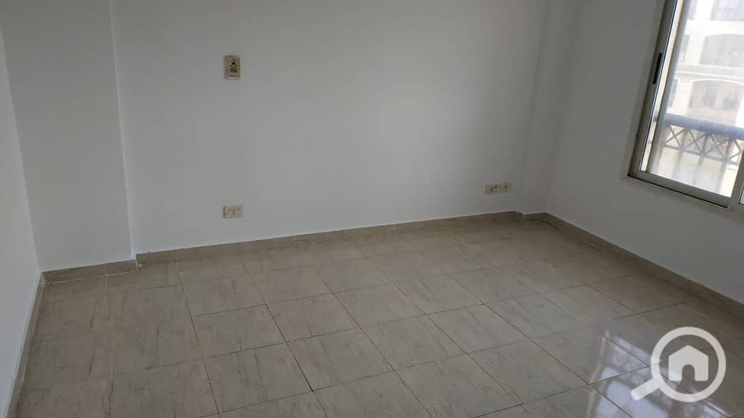 21 d1d14f97-68e3-42f5-8067-1d35c4c2d05c. jpg