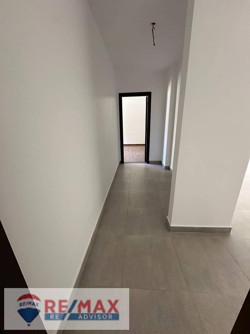 4 WhatsApp Image 2025-11-16 at 10.24. 01 AM (1). jpeg