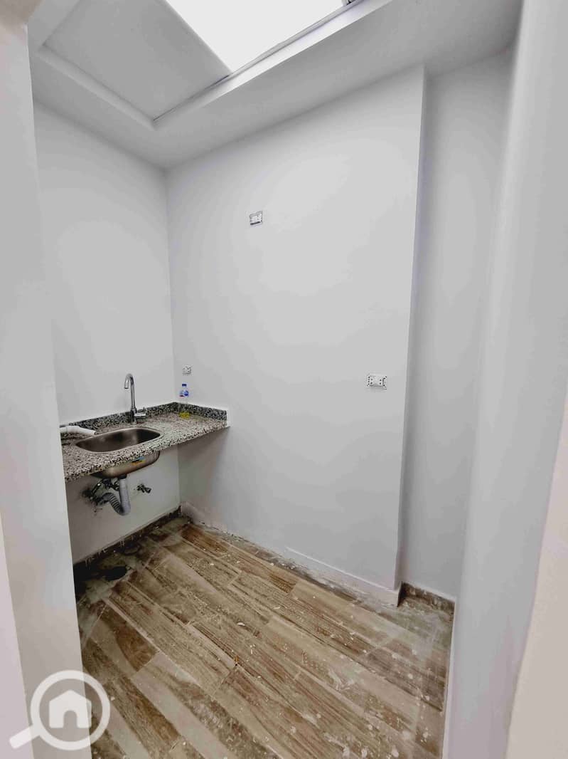 9 ٢٠٢٥٠٢١٦_١٩٠٥٣٠. jpg