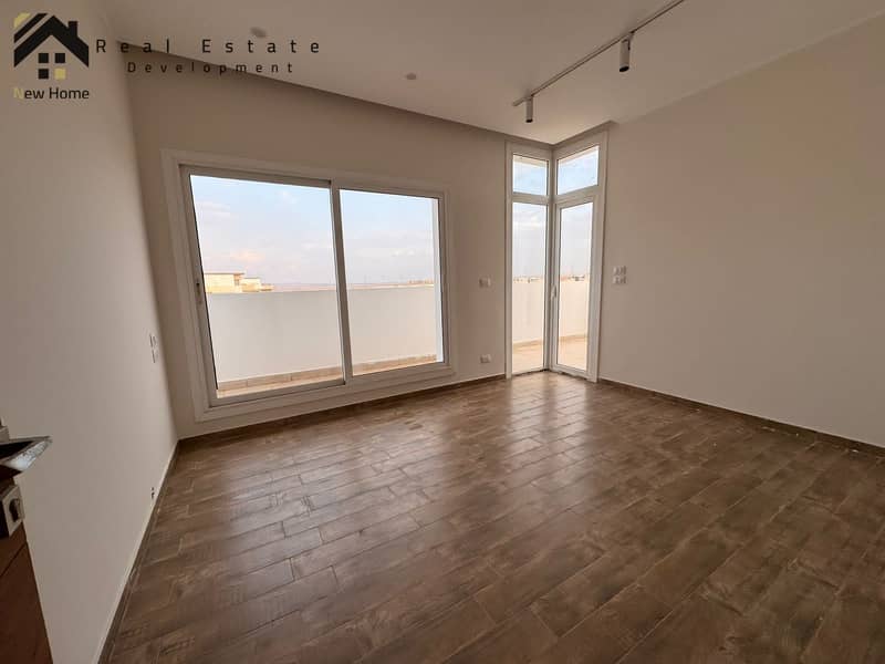 2 WhatsApp Image 2025-11-15 at 15.57. 40_6d47e056. jpg