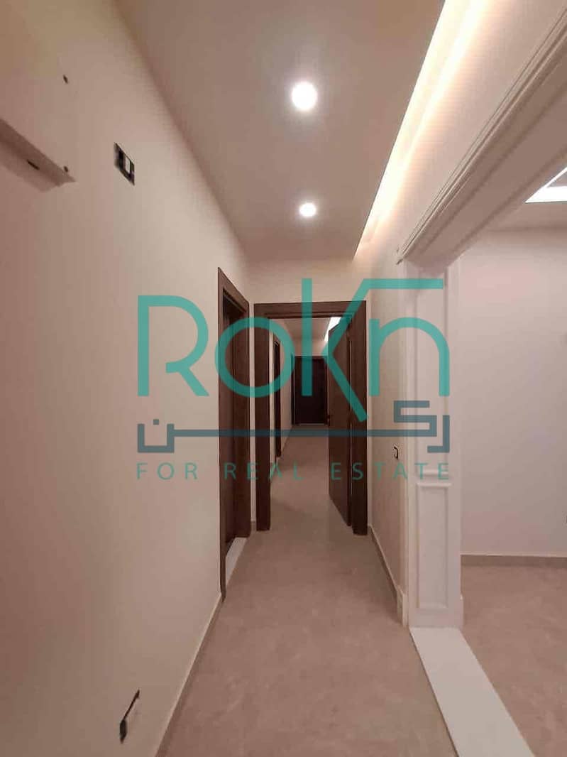 4 c651ddc8-b760-4cbf-8f44-ae2ee3857030. jpg