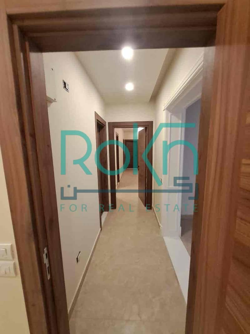 10 ab40d57c-1d5f-426c-b809-1bf8f6c55051. jpg