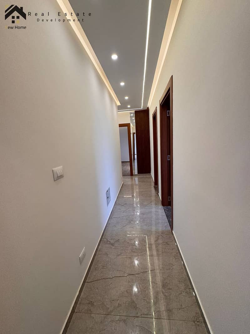 10 WhatsApp Image 2025-11-15 at 15.57. 40_43b4f95b. jpg