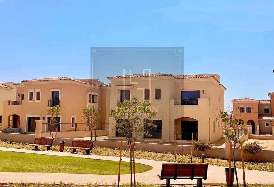 8 8158188-d4bd3o. jpg