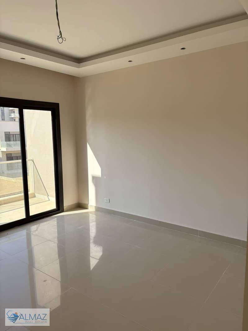 11 WhatsApp Image 2025-11-16 at 3.36. 58 PM. jpeg