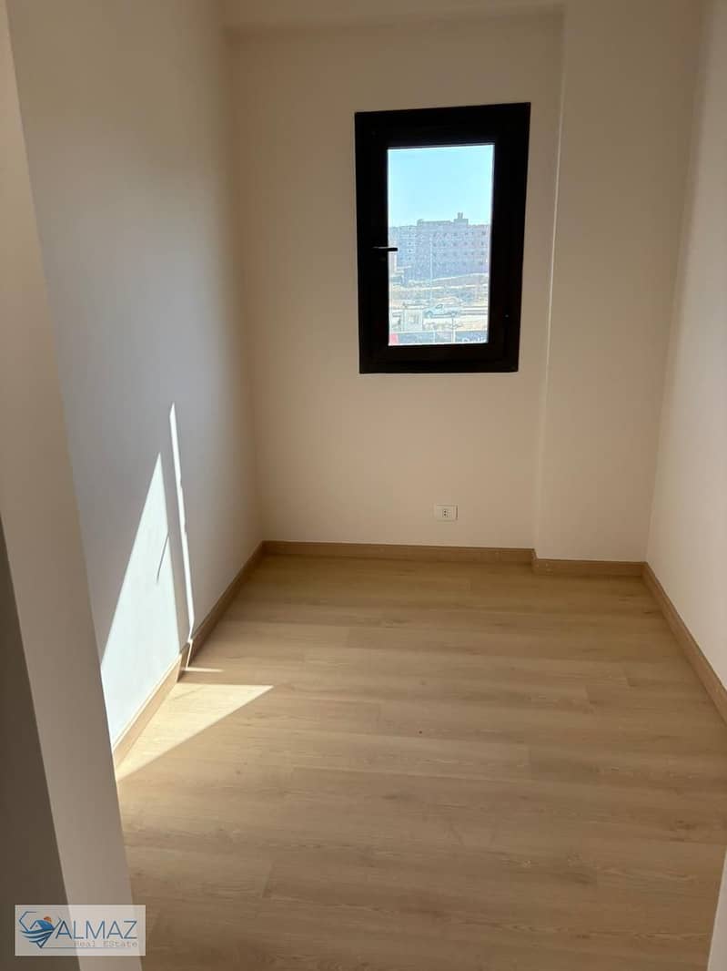 12 WhatsApp Image 2025-11-16 at 3.36. 57 PM. jpeg