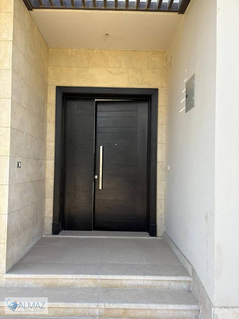 14 WhatsApp Image 2025-11-16 at 3.37. 08 PM (1). jpeg