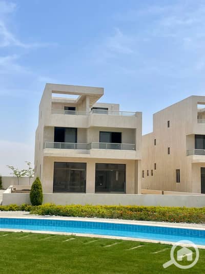 4 Bedroom Villa for Sale in Sheikh Zayed, Giza - WhatsApp Image 2025-10-21 at 6.04. 36 PM. jpeg