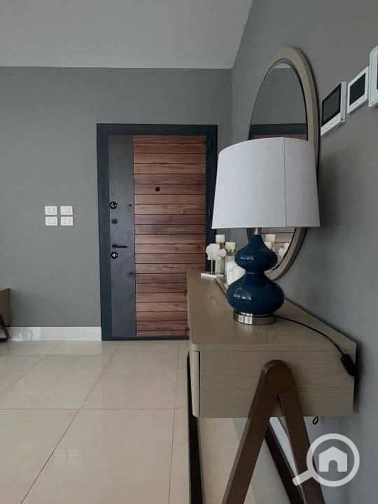 8 571530176_25595946449989599_7273810069562899227_n. jpg