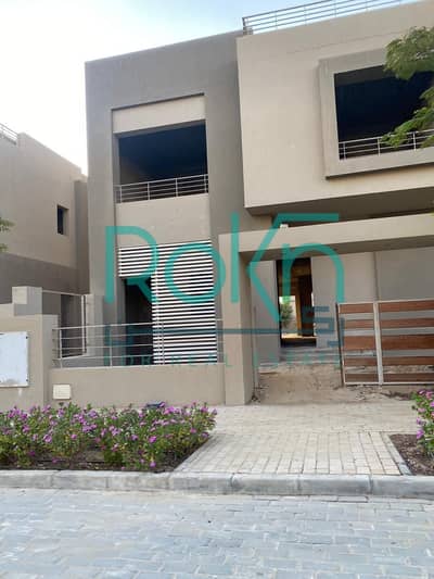 فیلا 5 غرف نوم للبيع في 6 أكتوبر، الجيزة - WhatsApp Image 2025-11-03 at 4.15. 09 PM. jpeg