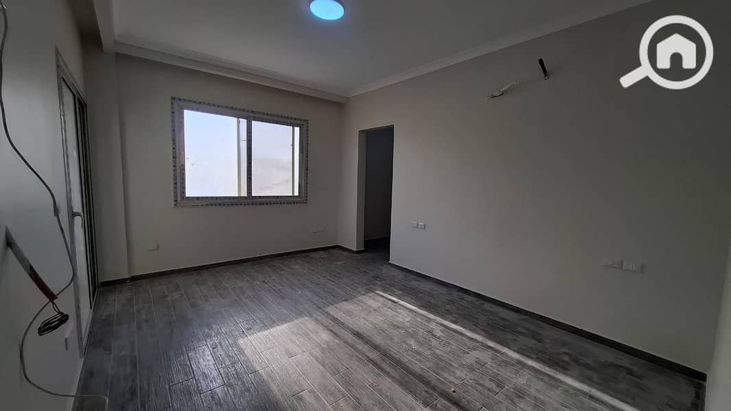 7 WhatsApp Image 2025-11-16 at 15.25. 13. jpeg