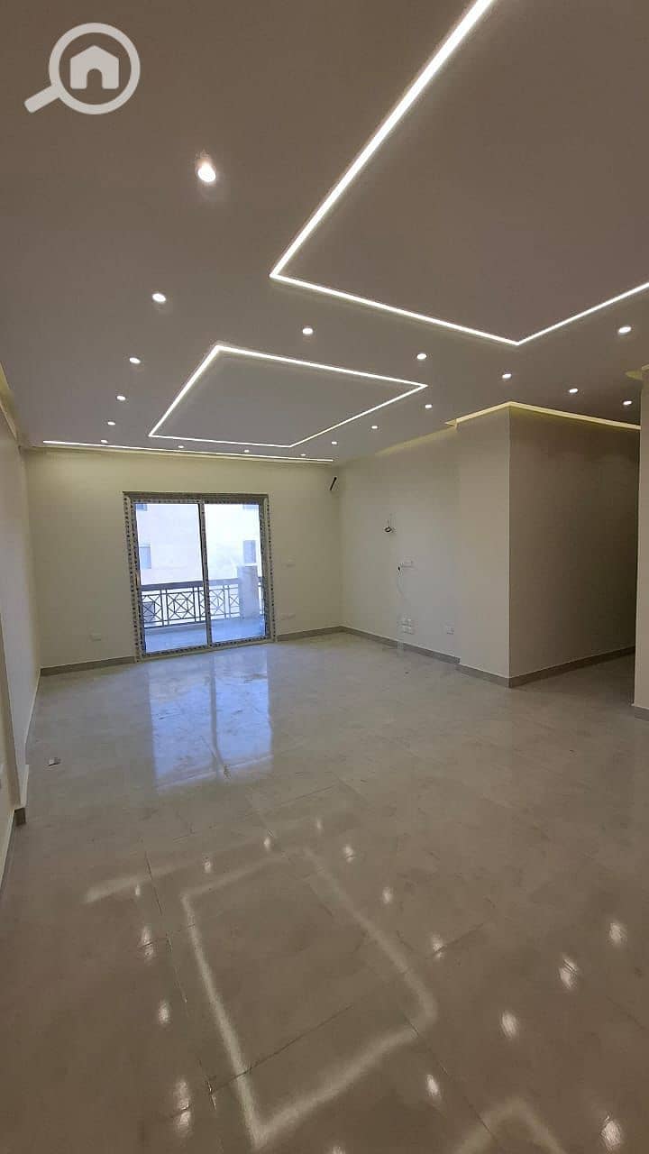 8 WhatsApp Image 2025-11-16 at 15.25. 08 (1). jpeg