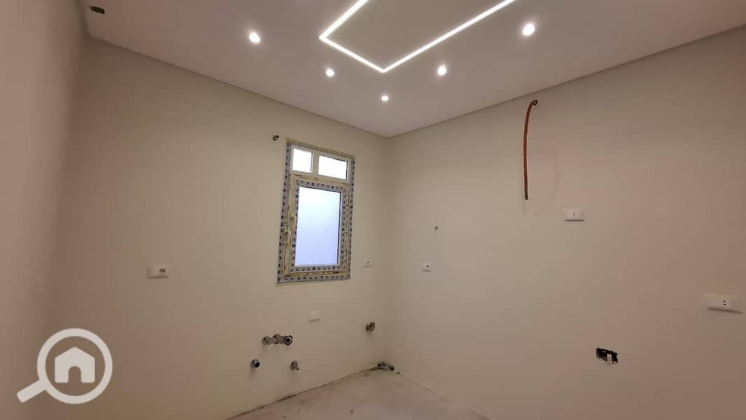 9 WhatsApp Image 2025-11-16 at 15.25. 12 (3). jpeg