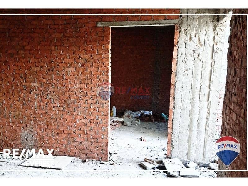 5 5ece508a-4e44-4e78-8449-f83c51768966. jpg