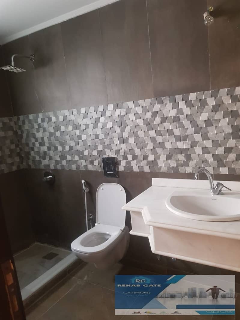 11 0223707c-dcbe-47cd-8de0-4c9bddf66fa9. jpg