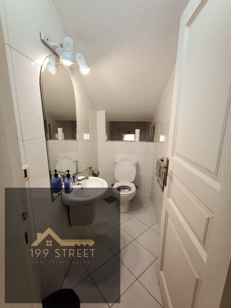 6 WhatsApp Image 2025-11-12 at 20.54. 37-2. jpeg