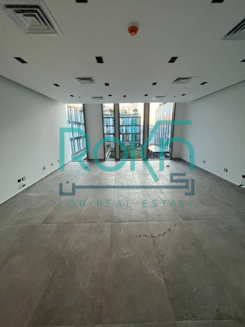 2 WhatsApp Image 2025-10-28 at 4.40. 34 PM (1). jpeg