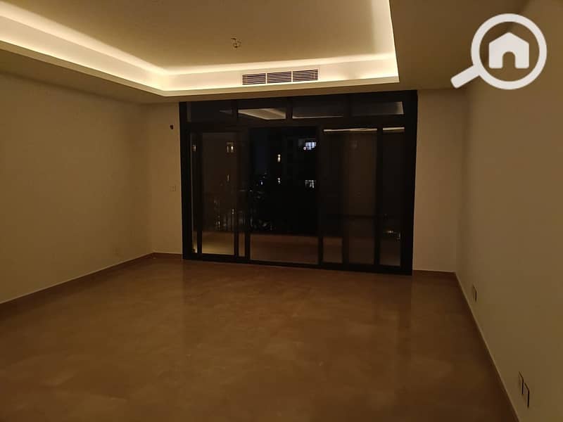 7 WhatsApp Image 2025-11-12 at 14.09. 40 (2). jpeg