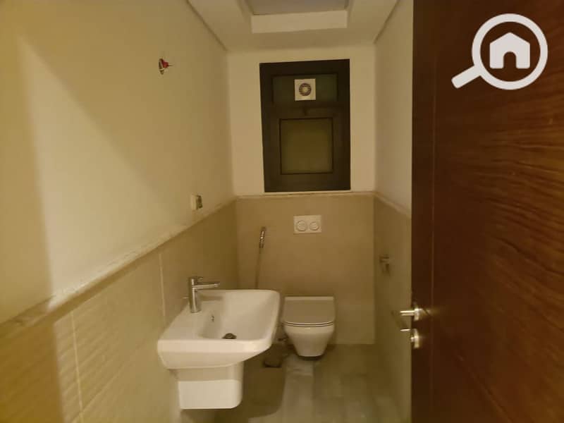 11 WhatsApp Image 2025-11-12 at 14.09. 40. jpeg