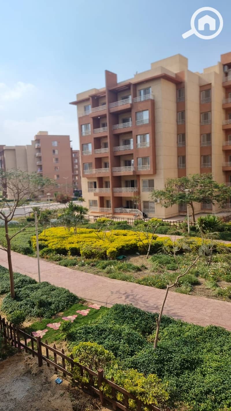 3 d8434f34-55ff-401e-b07f-ea222fb29661. jpg